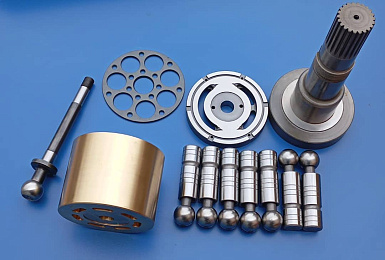 Мотор хода и мотор поворота на Komatsu KMF 40-90-160